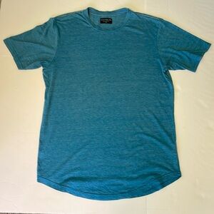Goodlife Triblend Scallop Crewneck T-shirt